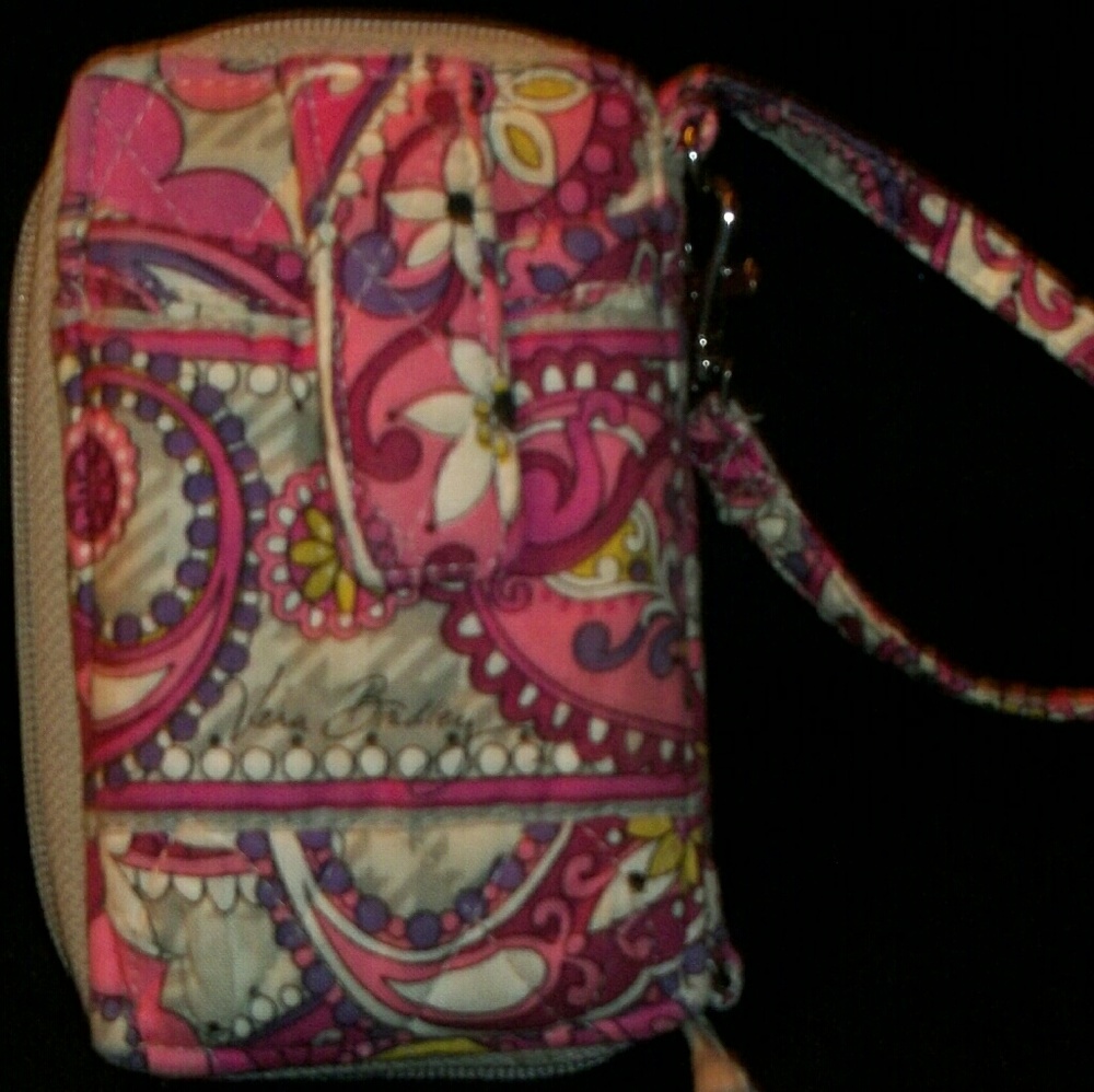 Vera bradley wristlet